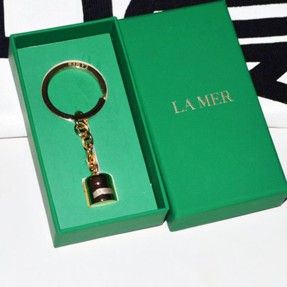 La Mer The Moisturizing Cream Bag Charm Keychain bag charm